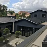 Jumanji Safaris Guest House